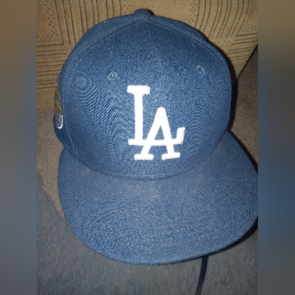 LA Fitted hat